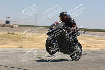 media/Aug-04-2024-TrackDaz (Sun) [[e1ff0814b6]]/Group A/12pm (Wheelie Bump)/